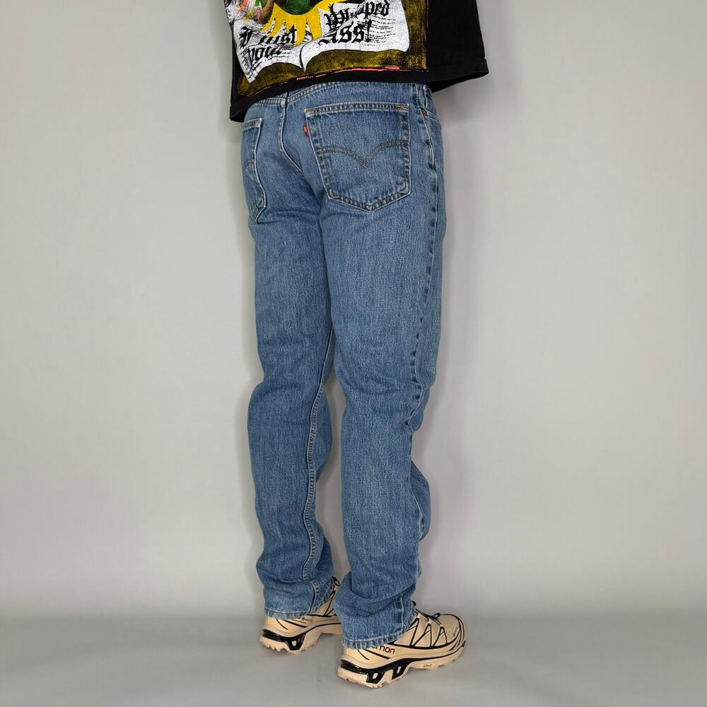 Vintage 90s Levi's 505 Jeans 33x34 Regular Straight Leg Fit Medium Wash Canada